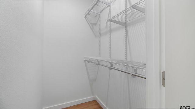 837 Red Bud Cir, Bullard, TX 75757