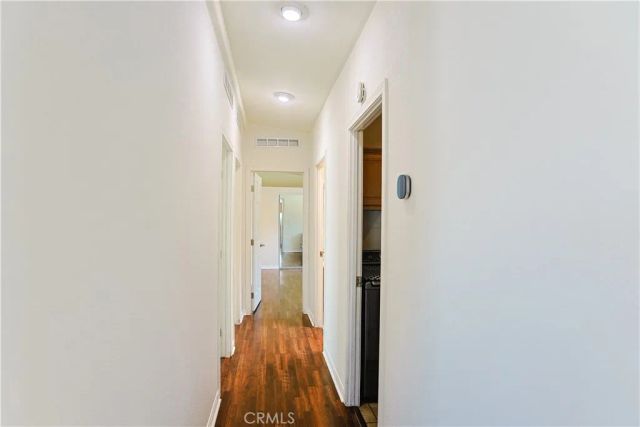 23301 Ridge Route 207, Laguna Hills, CA 92653