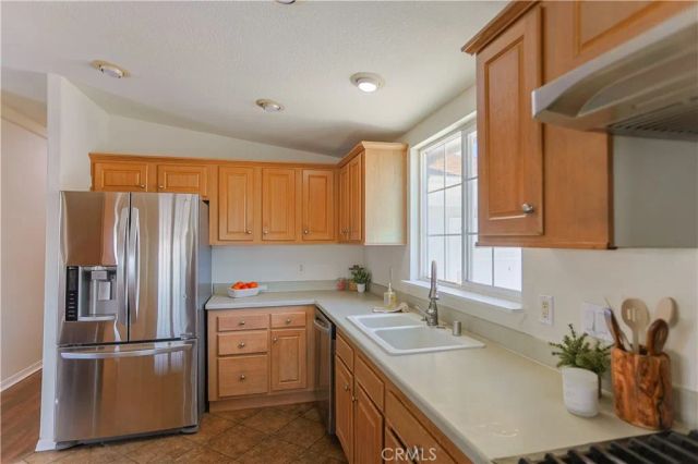 23301 Ridge Route 207, Laguna Hills, CA 92653