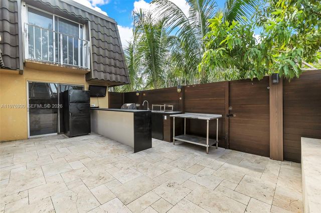 22168 Boca Rancho Dr B, Boca Raton, FL 33428