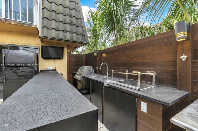 22168 Boca Rancho Dr B, Boca Raton, FL 33428