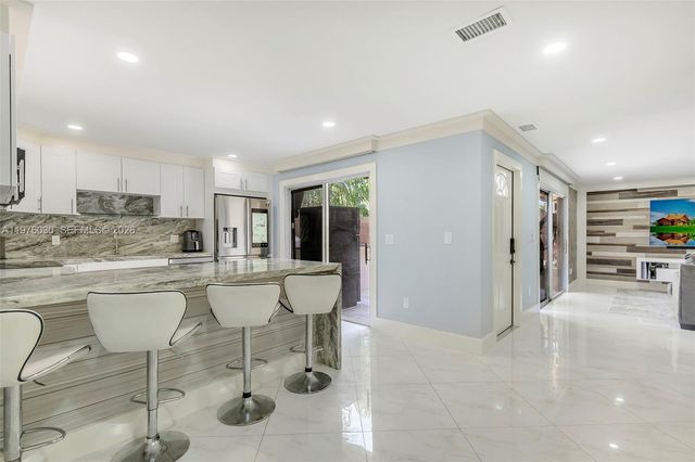 22168 Boca Rancho Dr B, Boca Raton, FL 33428