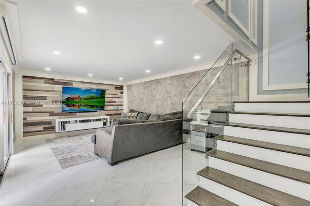 22168 Boca Rancho Dr B, Boca Raton, FL 33428