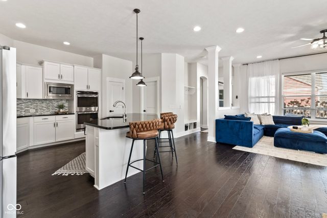 13350 Alston Drive, Fishers, IN 46037