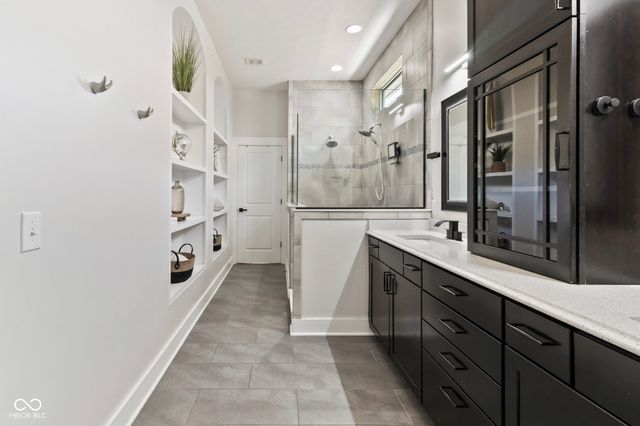 13350 Alston Drive, Fishers, IN 46037