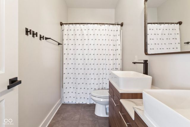 13350 Alston Drive, Fishers, IN 46037