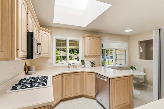 1710 Penny Way, Los Altos, CA 94024