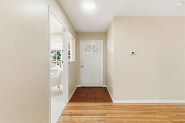 1710 Penny Way, Los Altos, CA 94024