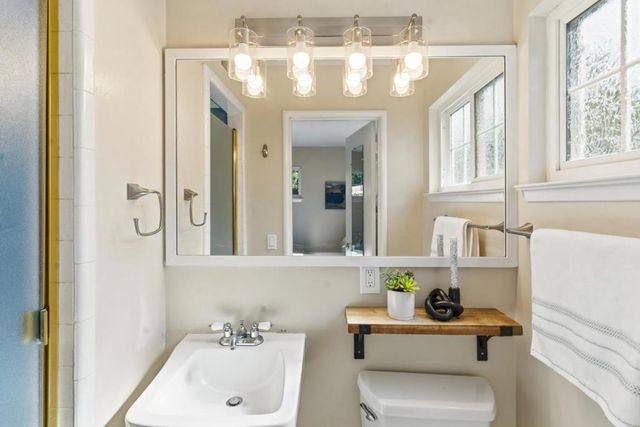 1710 Penny Way, Los Altos, CA 94024