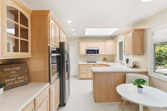 1710 Penny Way, Los Altos, CA 94024