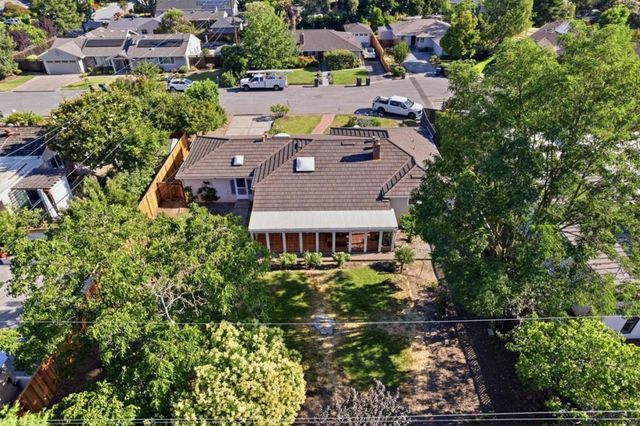 1710 Penny Way, Los Altos, CA 94024