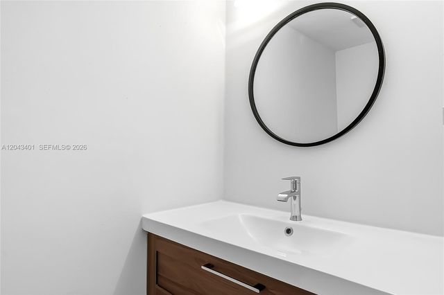2808 N 46th Avenue E549, Hollywood, FL 33021