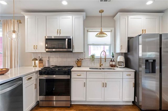 2300 Newnan Street, Atlanta, GA 30344