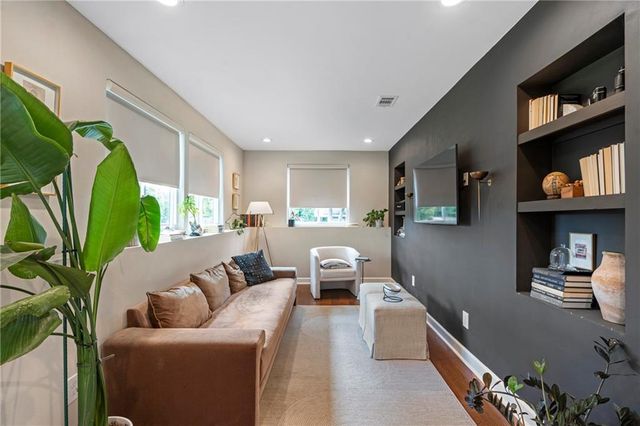 2300 Newnan Street, Atlanta, GA 30344