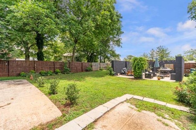 2300 Newnan Street, Atlanta, GA 30344