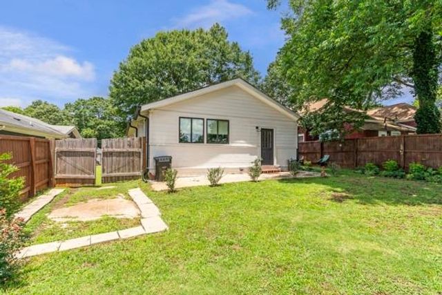2300 Newnan Street, Atlanta, GA 30344