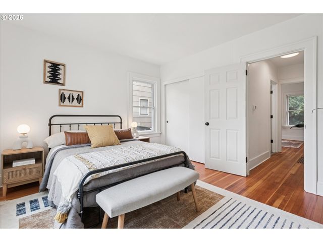 4803 Ne 101ST Ave, Portland, OR 97220