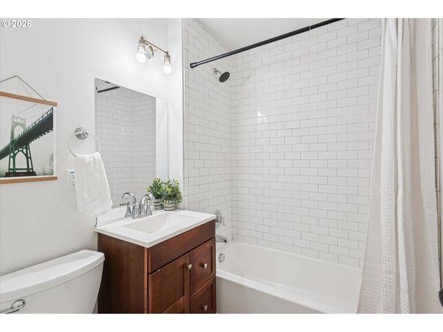 4803 Ne 101ST Ave, Portland, OR 97220