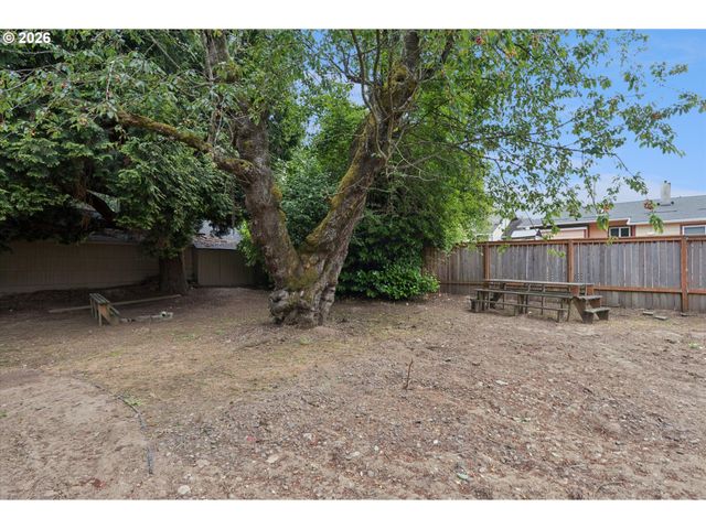4803 Ne 101ST Ave, Portland, OR 97220