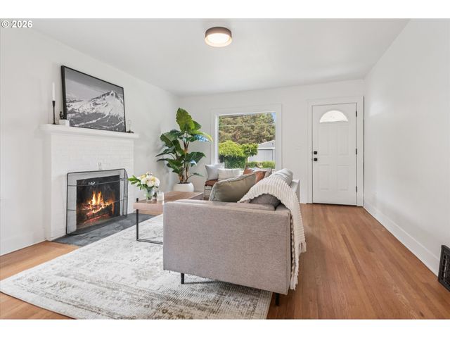 4803 Ne 101ST Ave, Portland, OR 97220