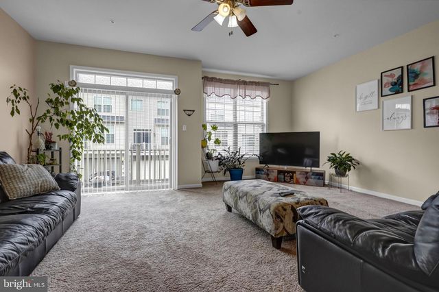 9317 GEATON PARK PL, Lanham, MD 20706