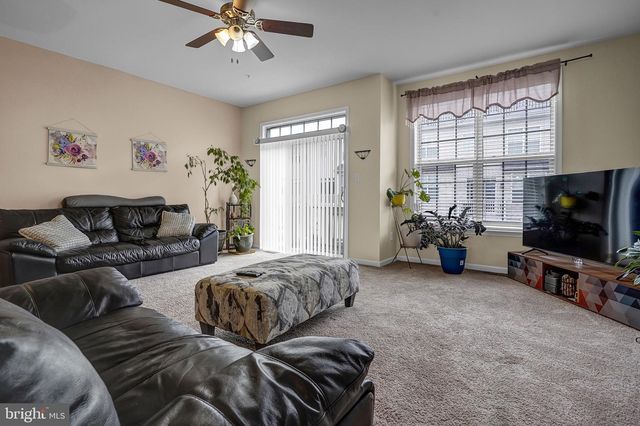 9317 GEATON PARK PL, Lanham, MD 20706