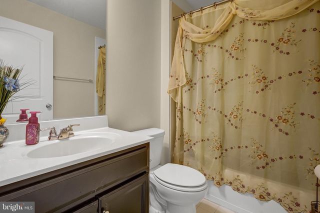 9317 GEATON PARK PL, Lanham, MD 20706