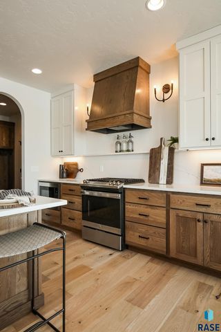 5605 E Canter Ridge Cir Circle, Sioux Falls, SD 57110