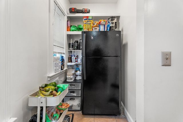 27 Brinsley St, Boston, MA 02121