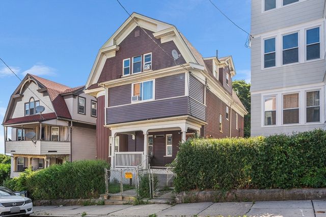 27 Brinsley St, Boston, MA 02121