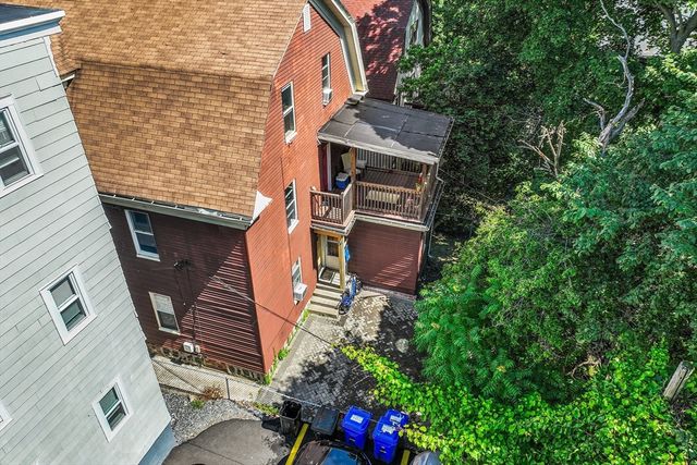 27 Brinsley St, Boston, MA 02121