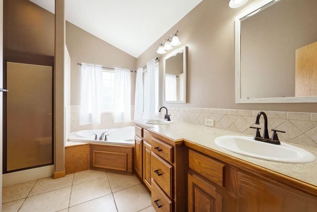 3203 N Covington, Wichita, KS 67205