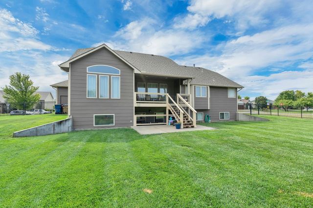 3203 N Covington, Wichita, KS 67205