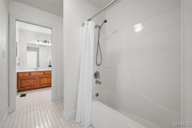 1317 Ann Avenue, Kirkwood, MO 63122