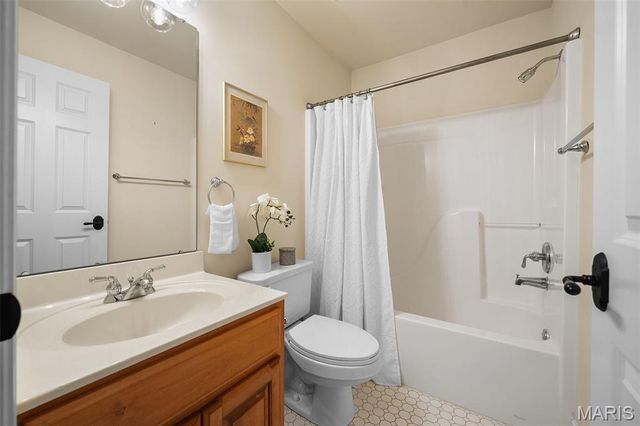 1317 Ann Avenue, Kirkwood, MO 63122