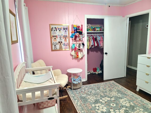 215 N Karl Cayton Street, Groesbeck, TX 76642