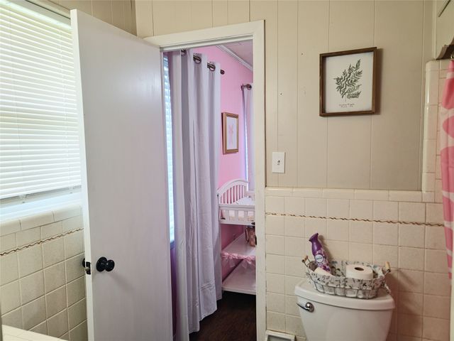 215 N Karl Cayton Street, Groesbeck, TX 76642