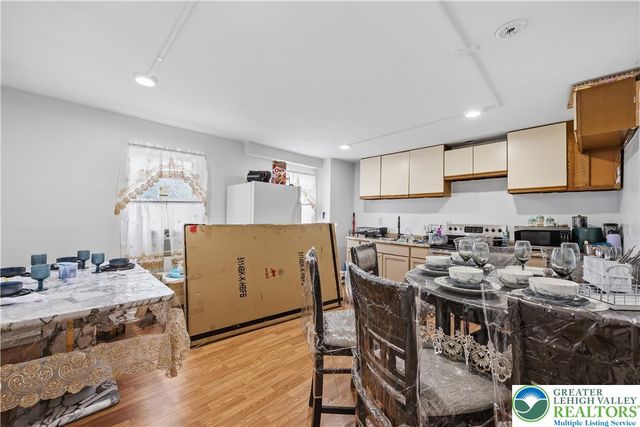305 Washington Street, Tamaqua Boro, PA 18252