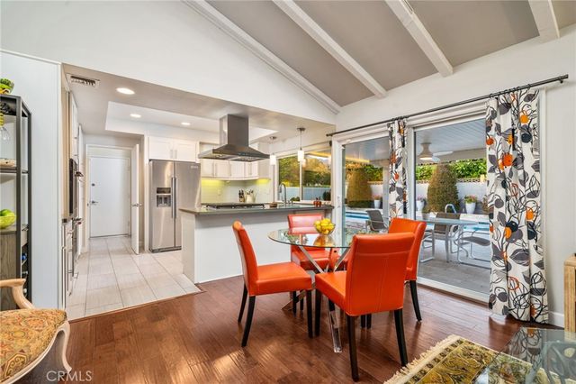 2128 N Villa Maria Road, Claremont, CA 91711