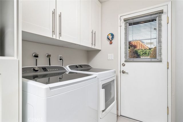 2128 N Villa Maria Road, Claremont, CA 91711