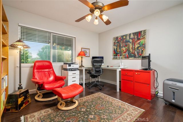 2128 N Villa Maria Road, Claremont, CA 91711