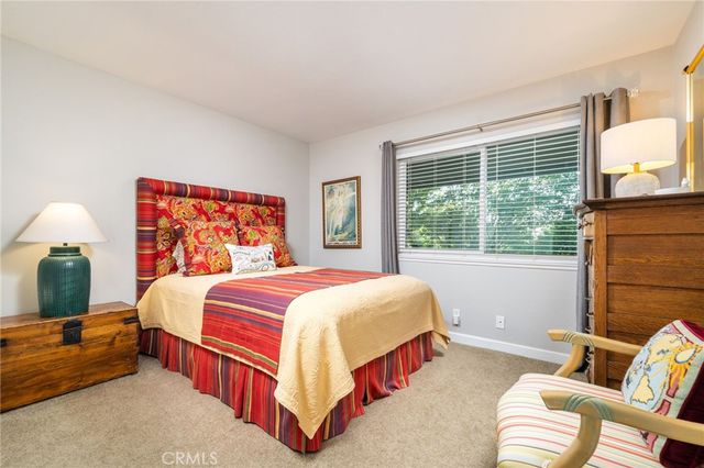 2128 N Villa Maria Road, Claremont, CA 91711