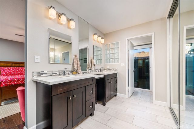 2128 N Villa Maria Road, Claremont, CA 91711