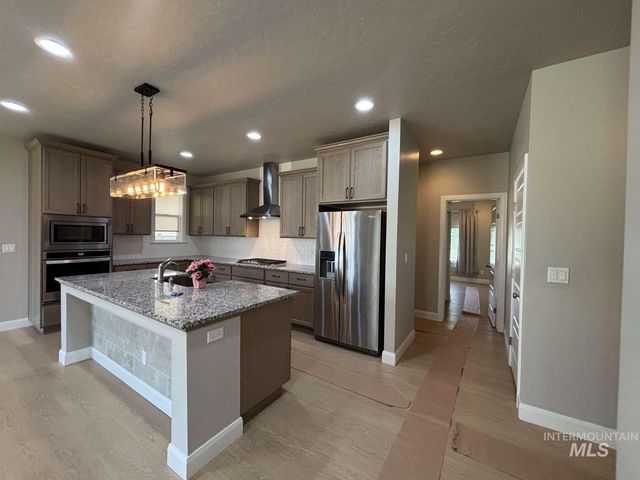 5773 W Riva Capri St, Meridian, ID 83646
