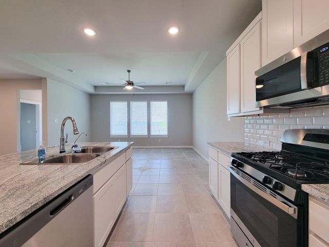 2905 Terrace Grove Drive, Conroe, TX 77304