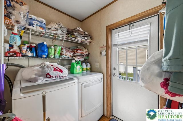 65 Easy Street, Allen Twp, PA 18067