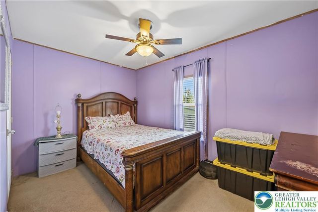 65 Easy Street, Allen Twp, PA 18067