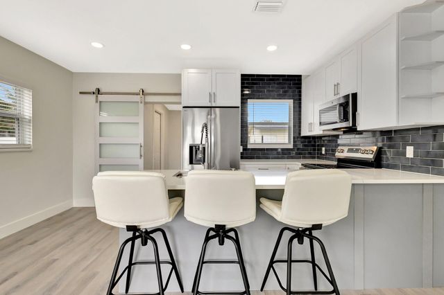 1335 Lee Street, Delray Beach, FL 33444