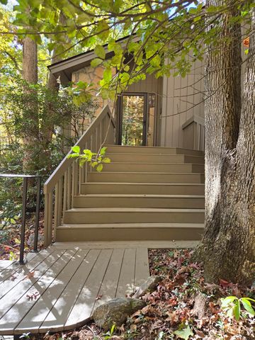 434 Henderson Road, Greenville, SC 29607