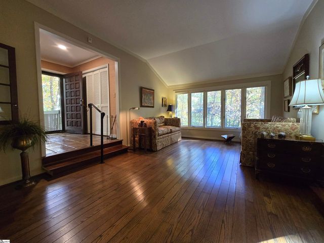 434 Henderson Road, Greenville, SC 29607